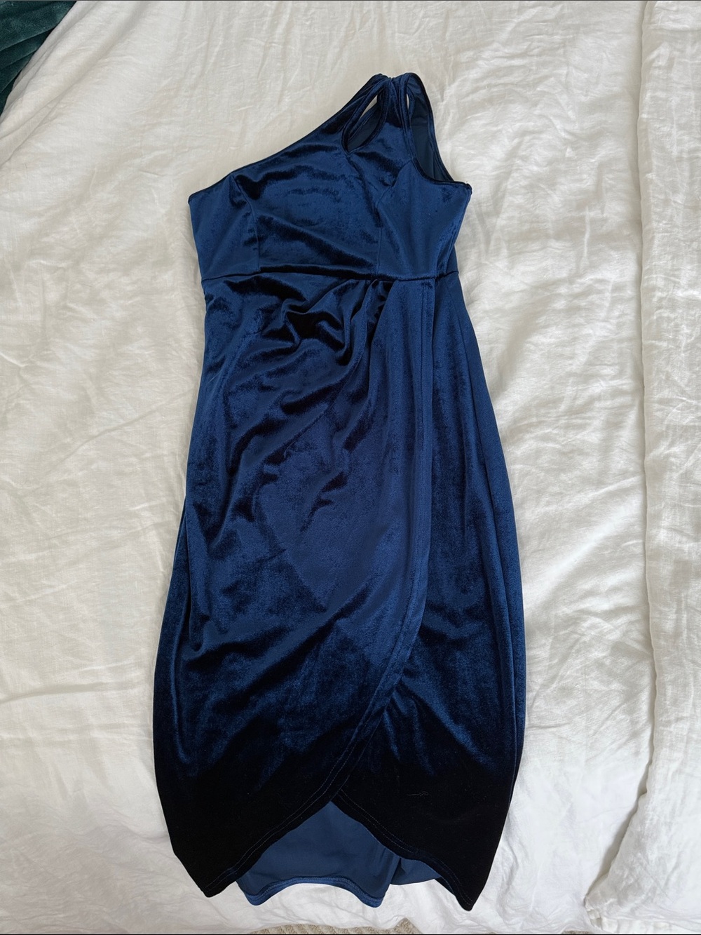 One-Shoulder Navy Velvet Dress